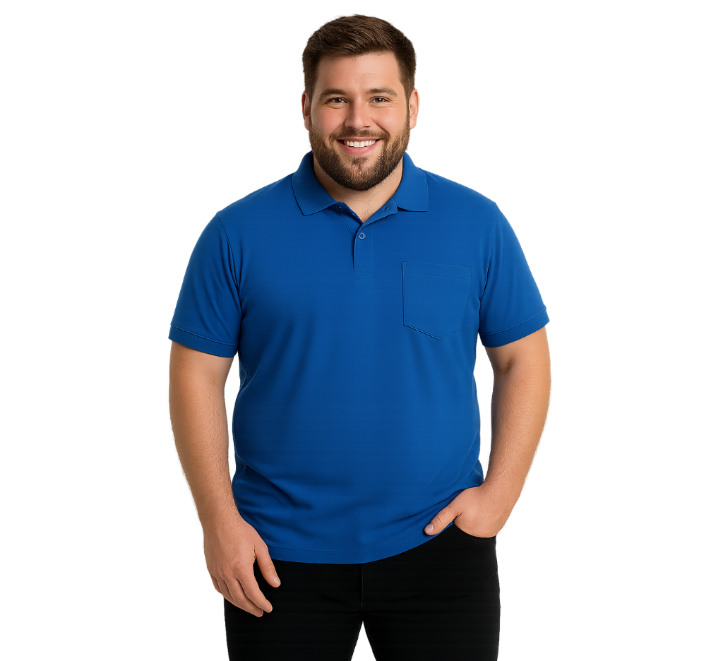 Hombre usando polera polo azul rey piqué, 80% algodón y 20% poliéster – MASX tallas grandes