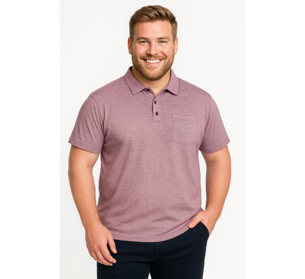 Hombre usando polera piqué burdeo con bolsillo – tallas grandes Chile, MASX.