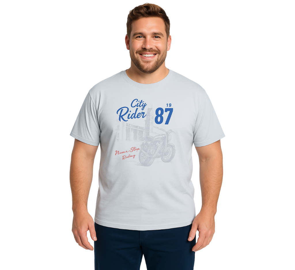 Hombre usando polera gris “City Rider 87” en talla grande. Ropa urbana de MASX.cl