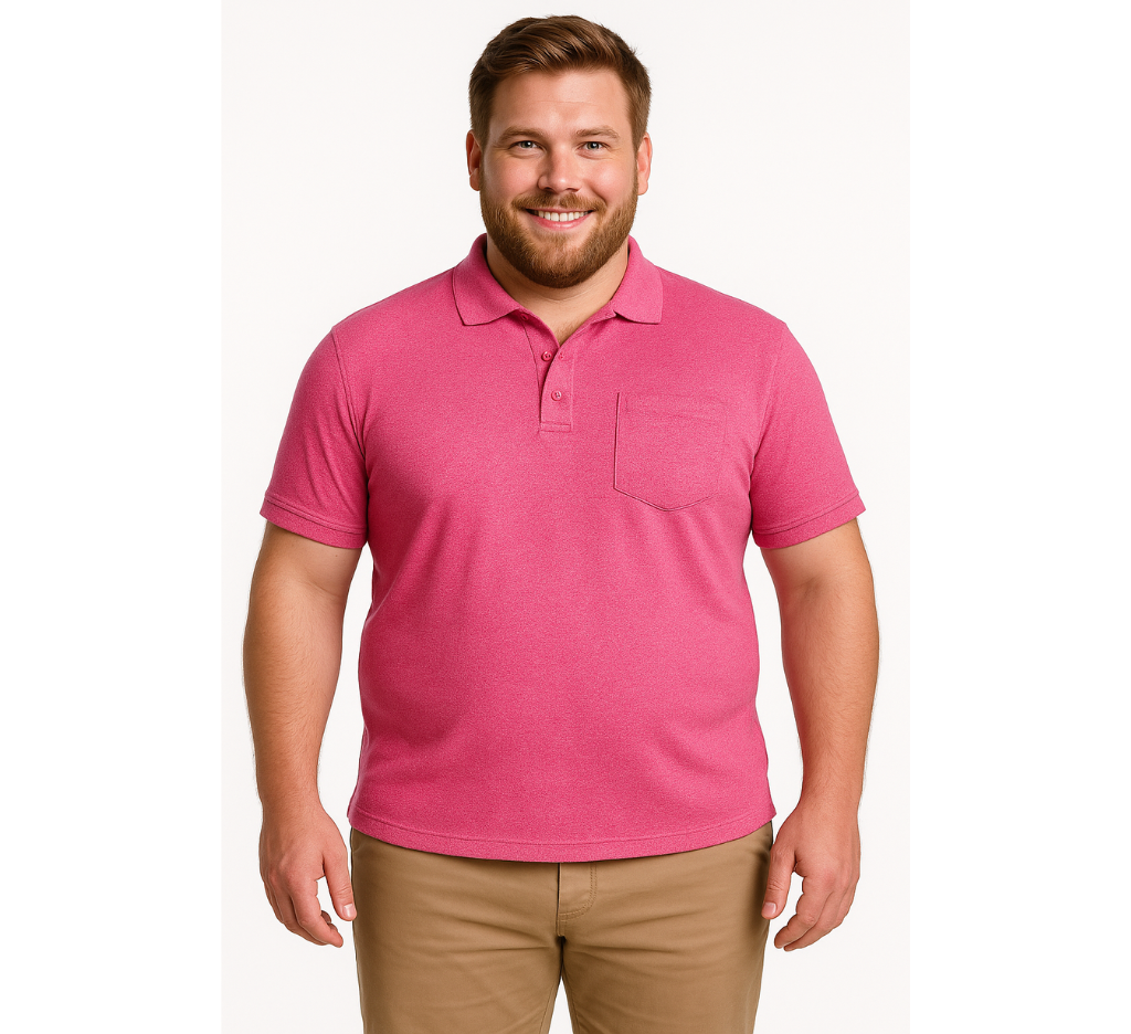 Hombre usando polera piqué fucsia talla grande – MASX Chile, moda para hombres de contextura grande.