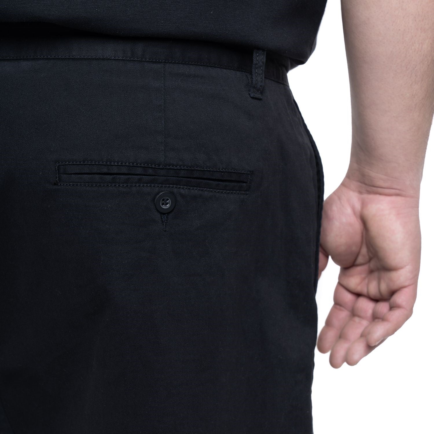 Bermuda gabardina frente plano 009 negro