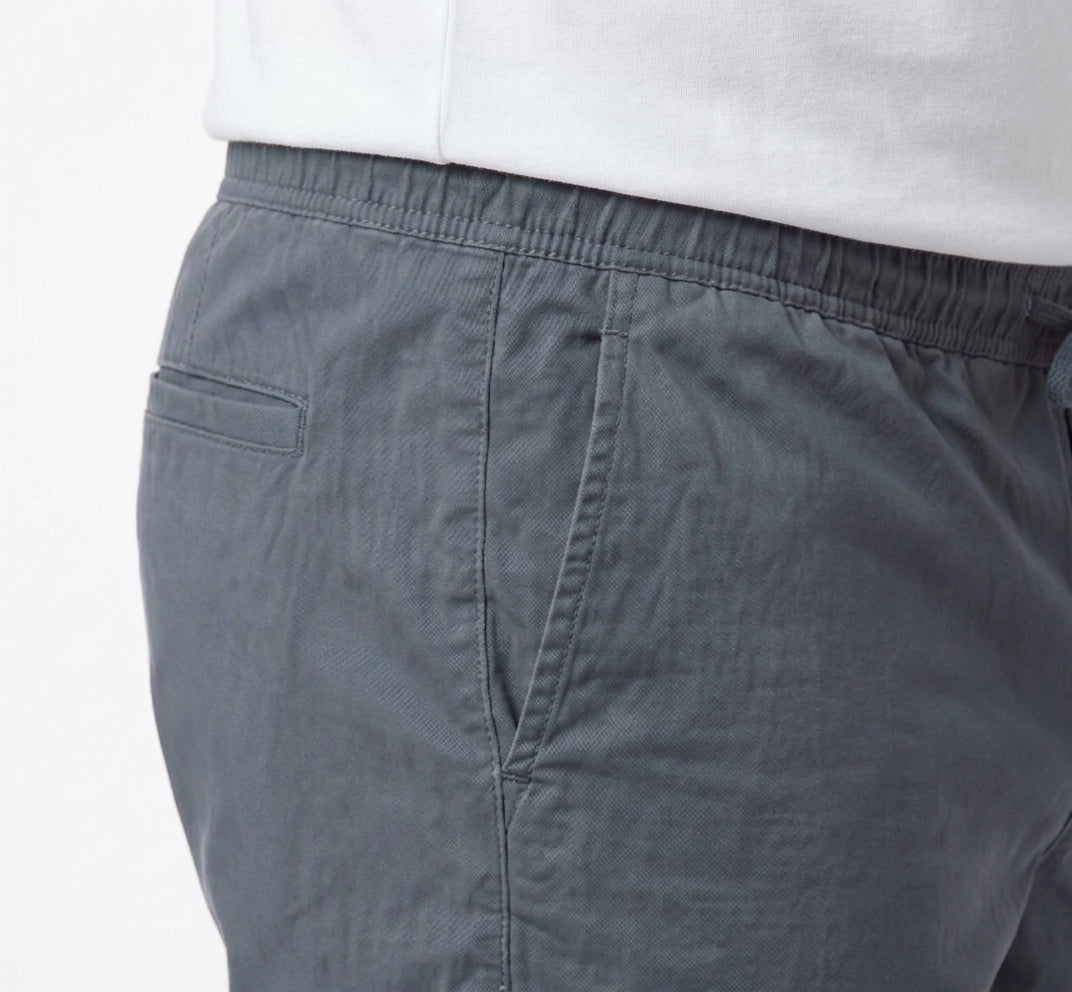Bermuda jogger 069 Azul Piedra Regular fit